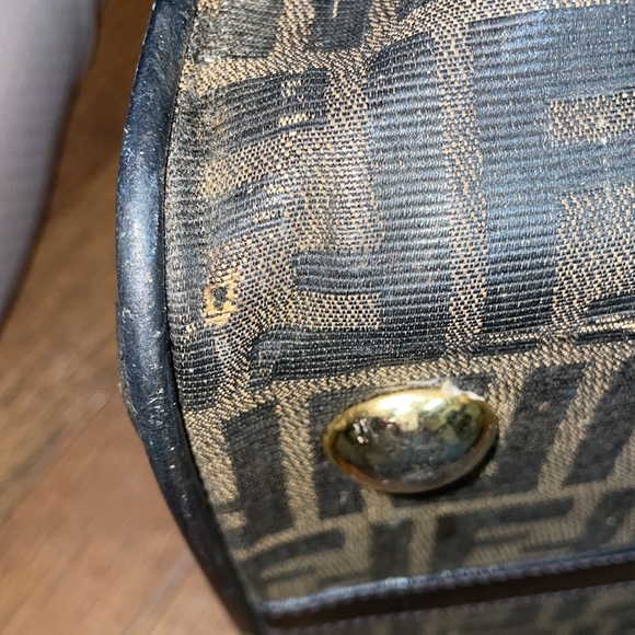 ♠️ Fendi ♠️ - Picture 10 of 16